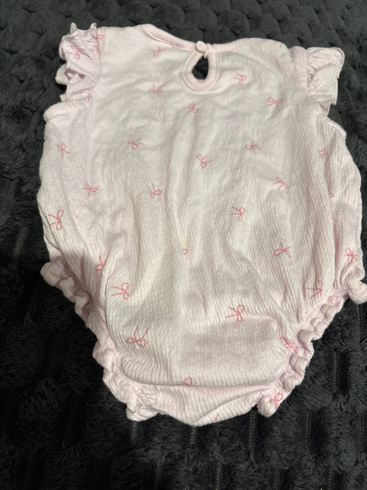 Anko singlet body suit with frilly shoulders. Size 0000
