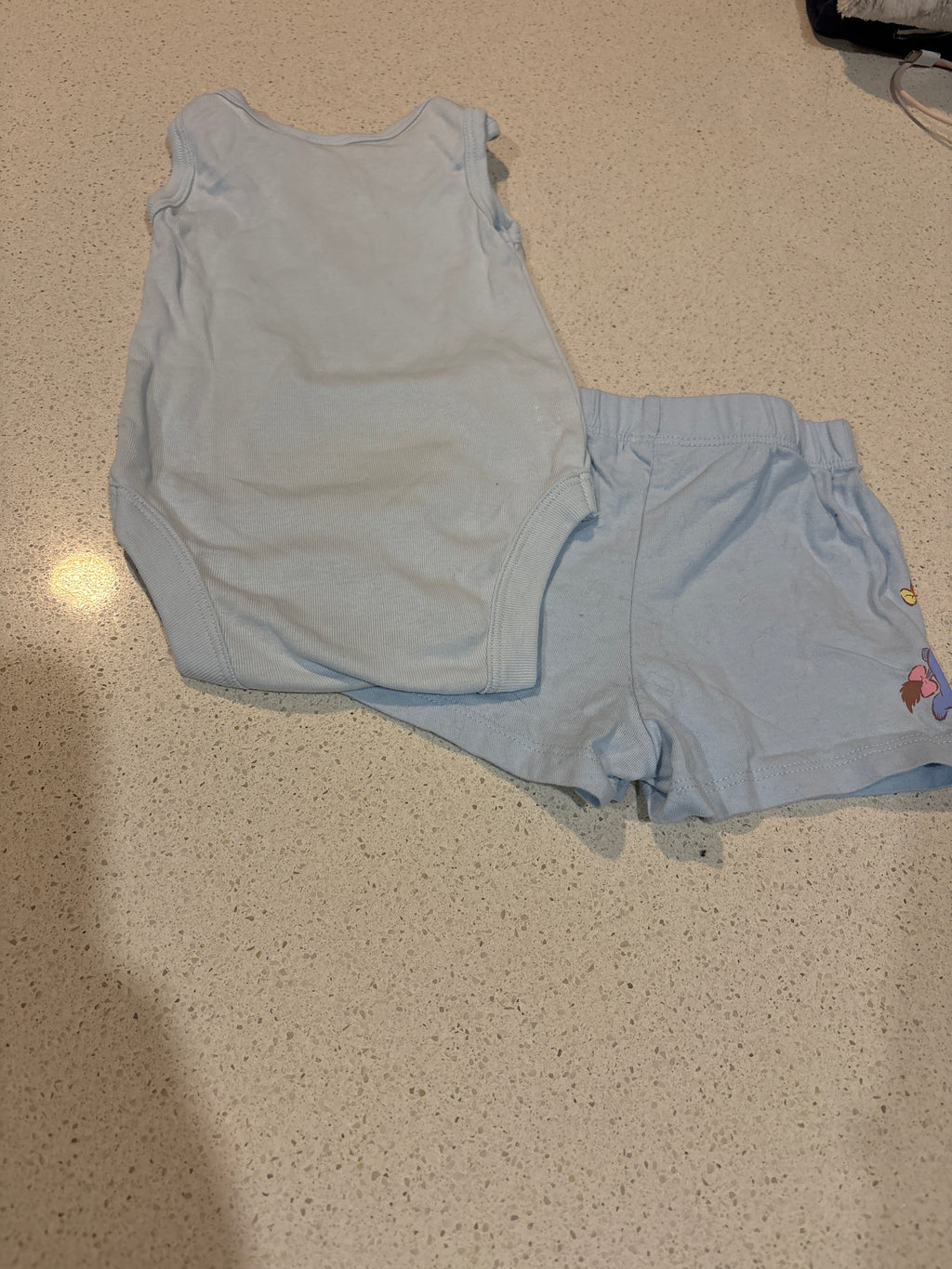 Winnie the Pooh shorts Size 000 and singlet bodysuit size 00