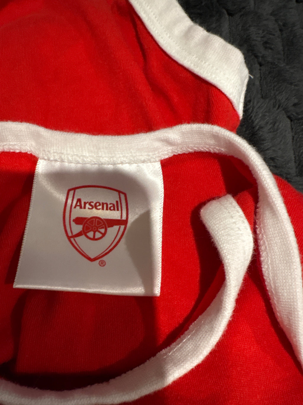 Arsenal short sleeve bodysuit. Size 0000