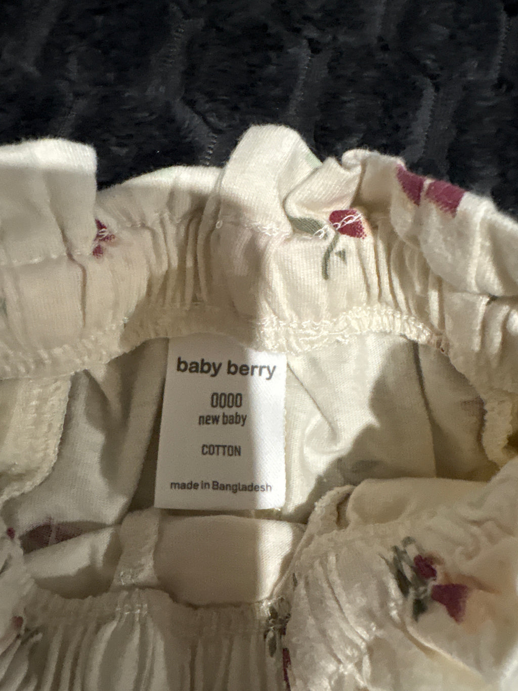Baby Berry dress shorts. Size 0000