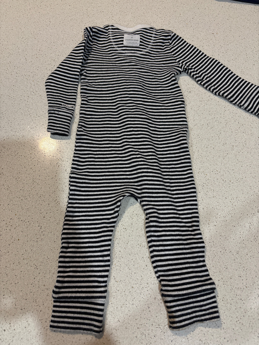 Country Road organic cotton size 000 coverall