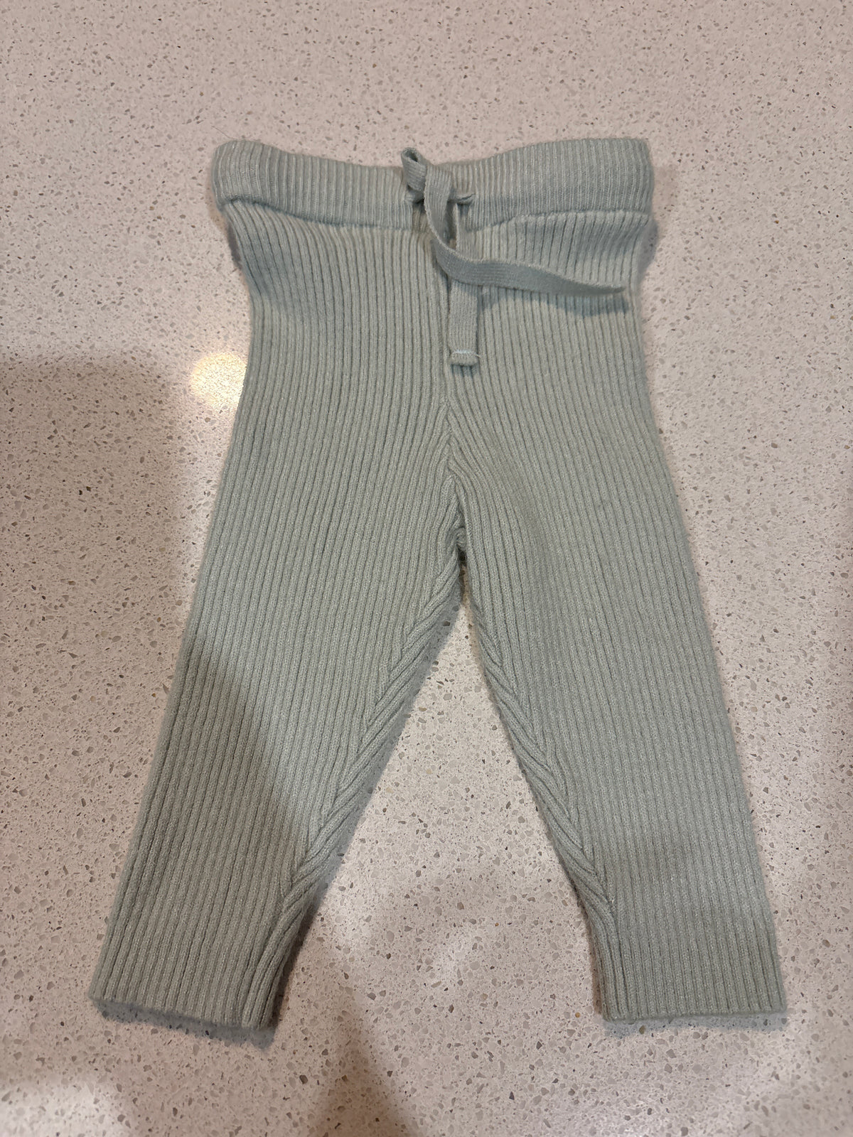 Berry Berry knitted green leggings size 000