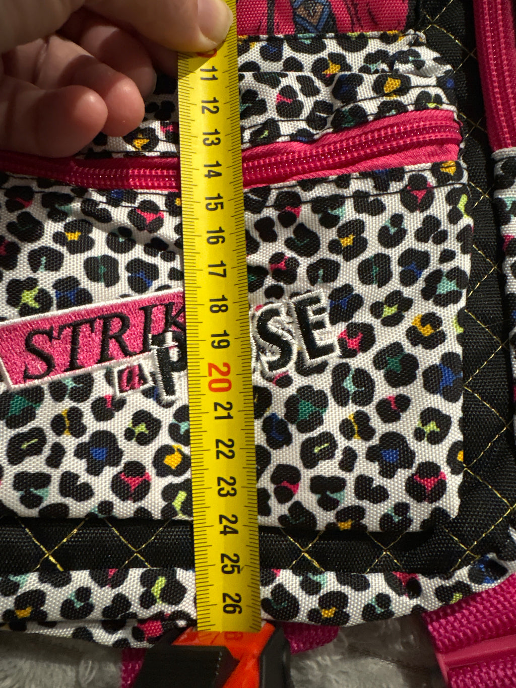 Bratz mini backpack 26cms.