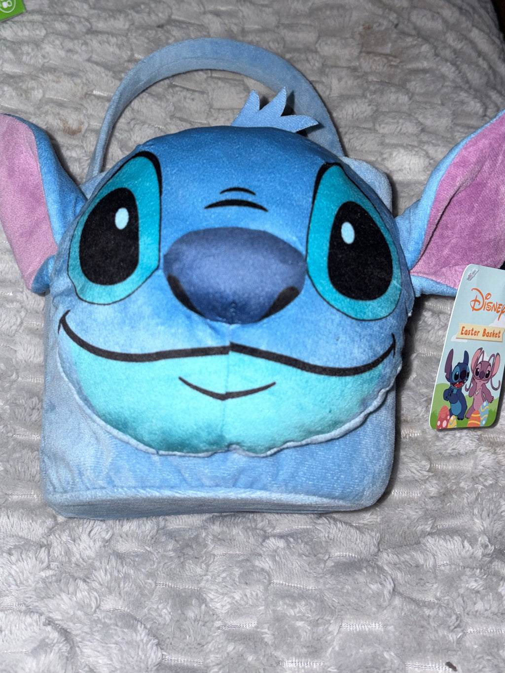 Lilo Easter basket with tags