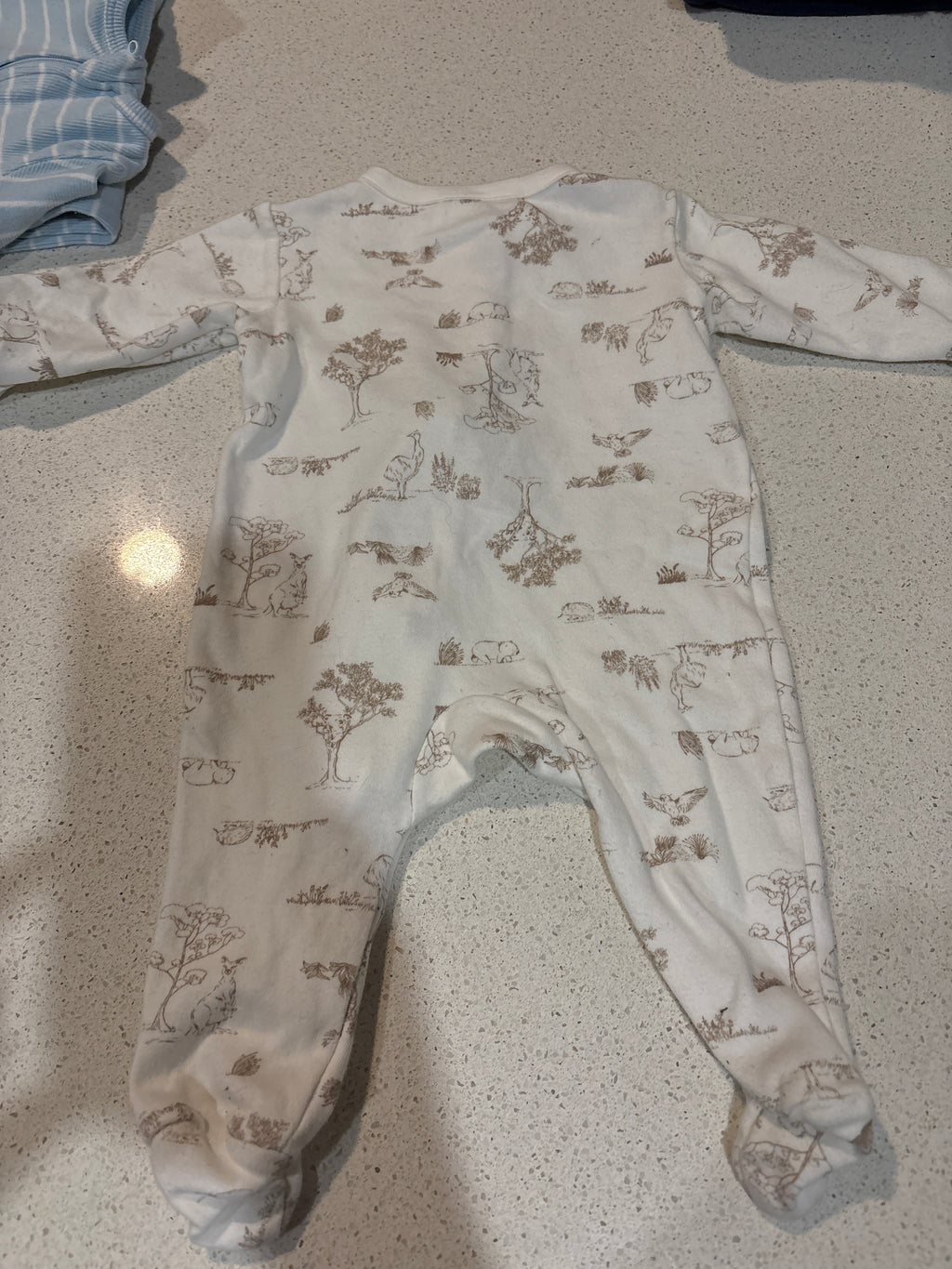 4 size 000 coveralls including Bonds, Anko & Dymples