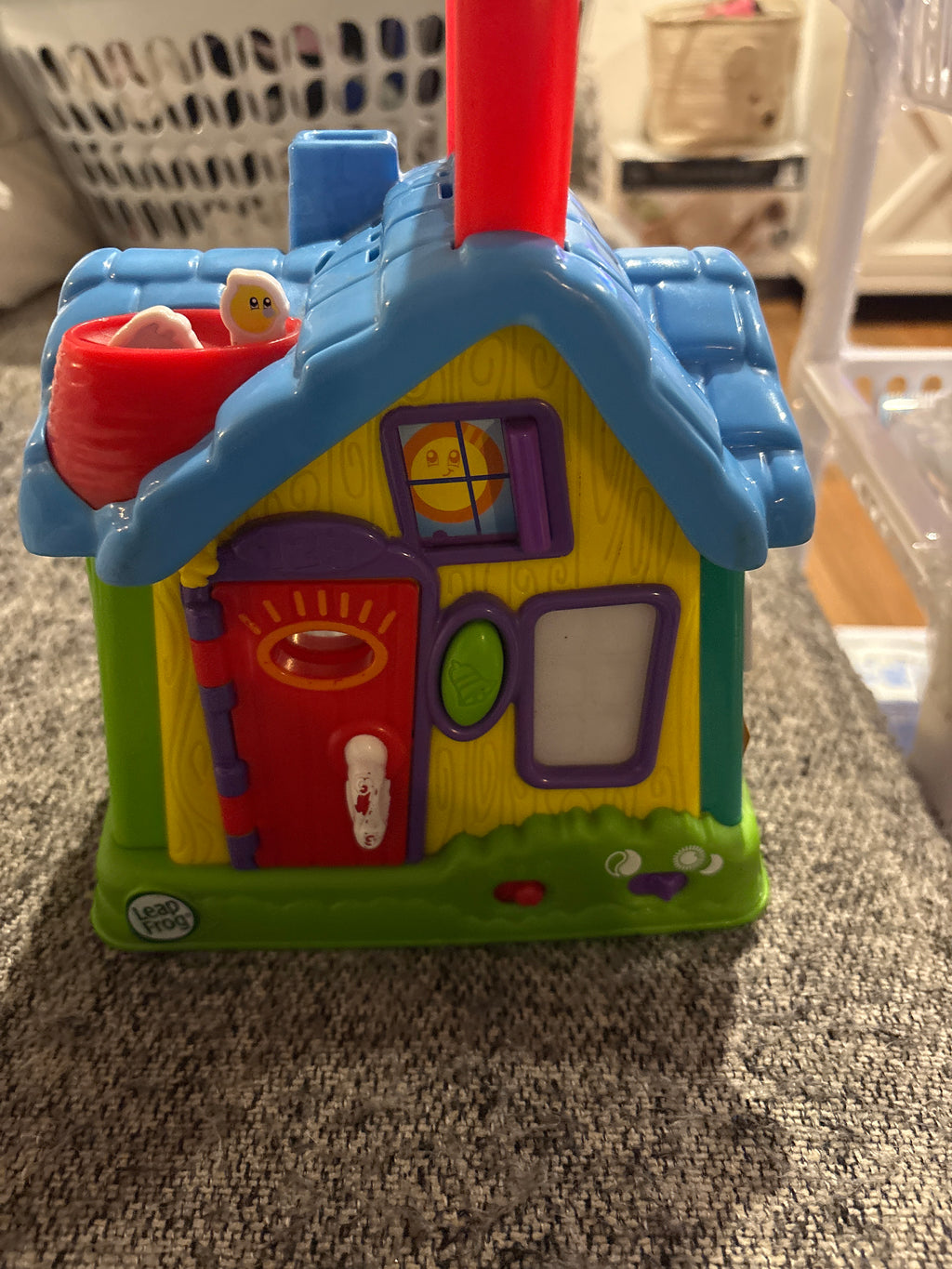 Leap Frog lights and sound activity house