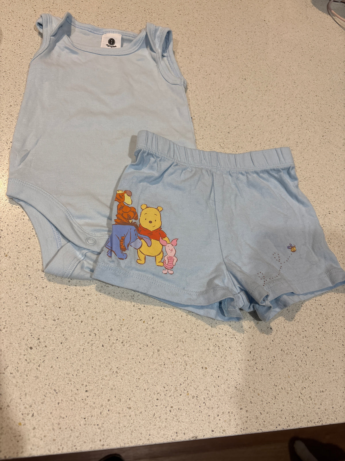 Winnie the Pooh shorts Size 000 and singlet bodysuit size 00