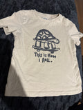 Boys print cream tshirt. Size 3