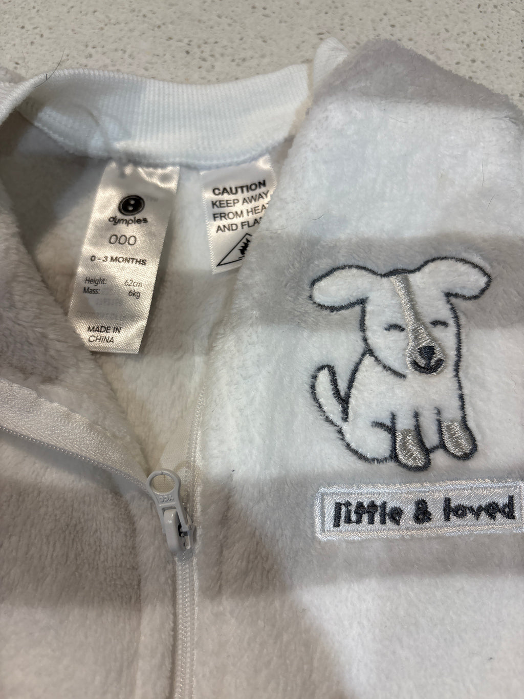 2 warm fluffy sleep suits. Size 000 Dymples & Anko