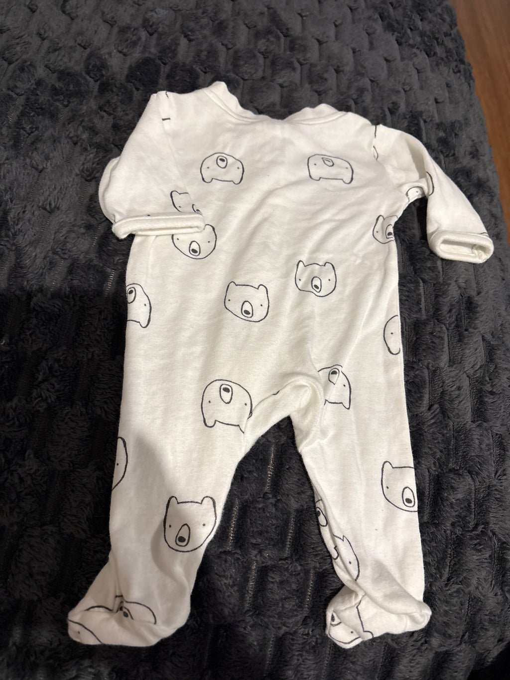 Anko coverall with bunny design. Size 00000