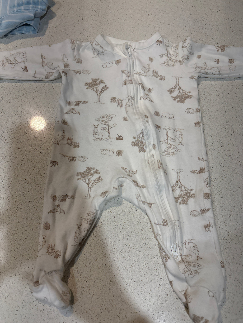 4 size 000 coveralls including Bonds, Anko & Dymples