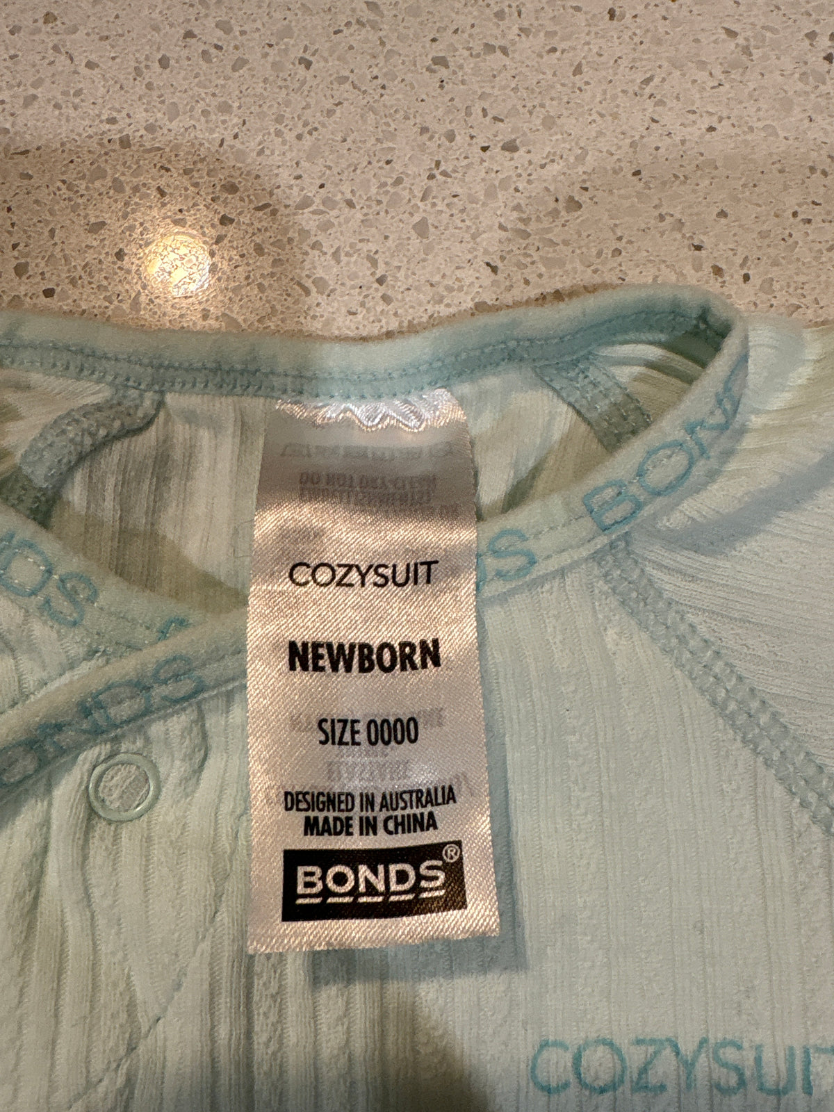 Bonds Cozysuit pale green coverall. Size 0000  BNWT